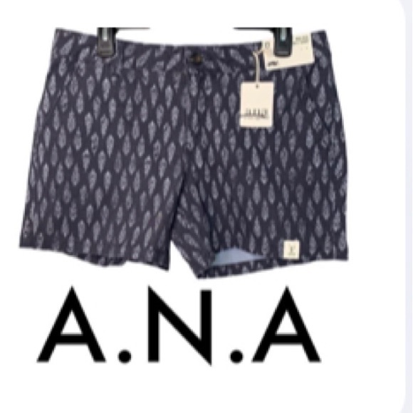 a.n.a Pants - Ana stretch shorts